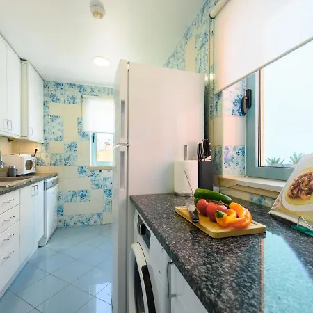 The Lighthouse By Interhome * 阿尔布费拉